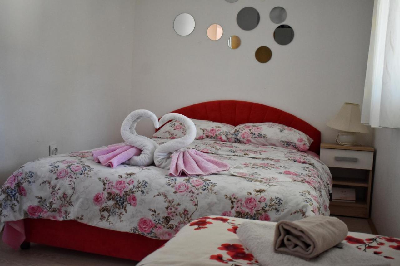 Apartman Samardzic Trebinje Ngoại thất bức ảnh