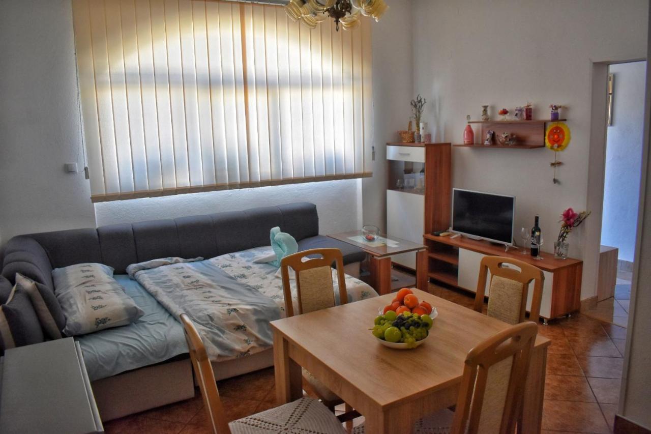 Apartman Samardzic Trebinje Ngoại thất bức ảnh