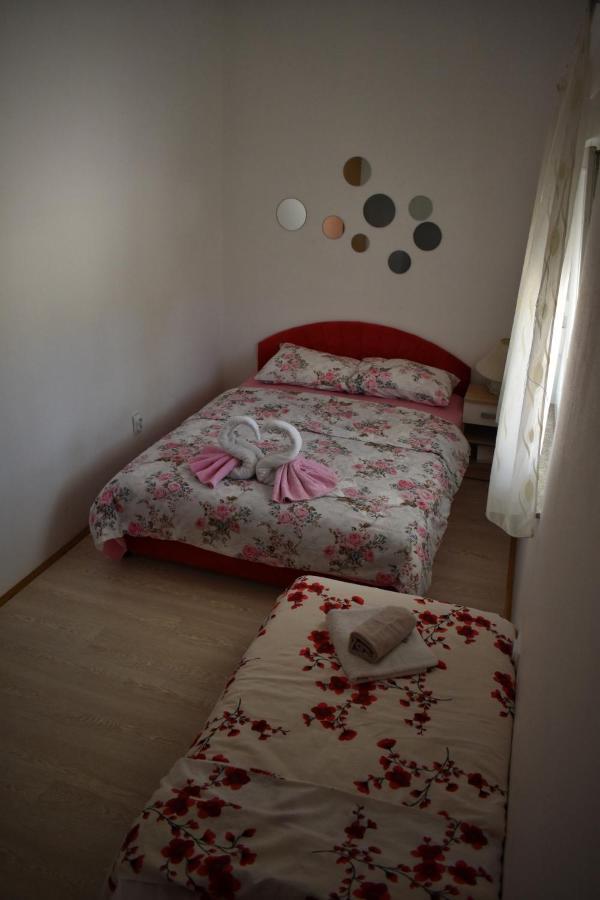 Apartman Samardzic Trebinje Ngoại thất bức ảnh