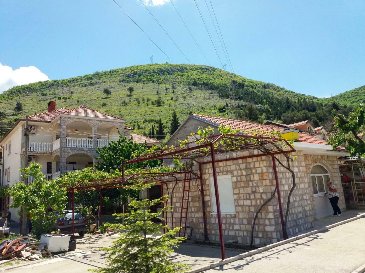 Apartman Samardzic Trebinje Ngoại thất bức ảnh